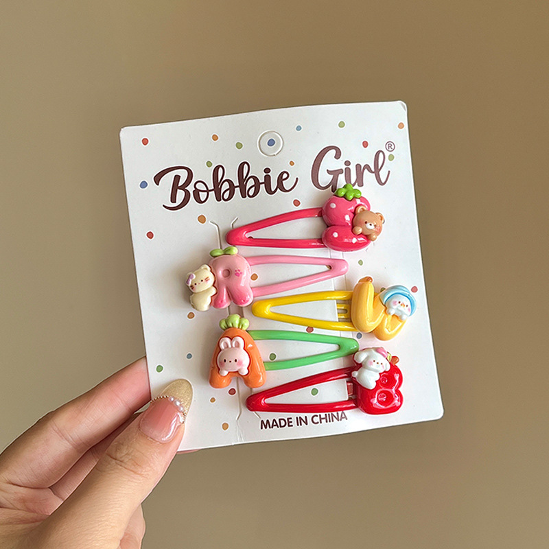 F8579-8 # Letter cartoon bb clip five-piece set