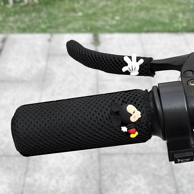 and Wear-Resistant, Cute Cartoon – Motorcycle Handle Cover - black-and-white-gloves-right-kiss