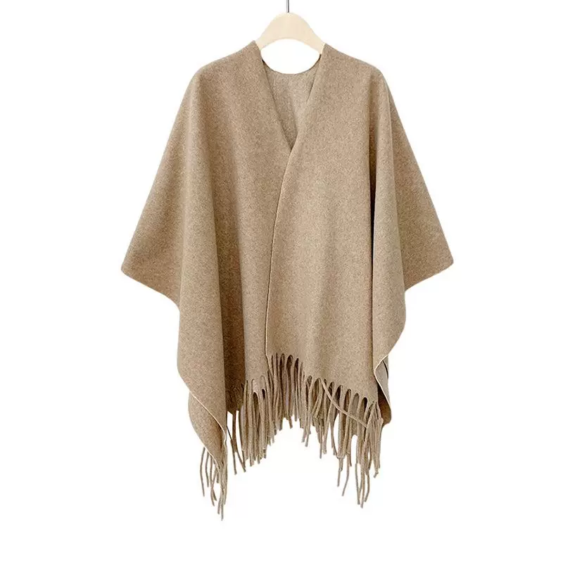 跨境高级感女士纯色仿羊绒披肩春秋款流苏大披风外搭斗篷厂家批发
