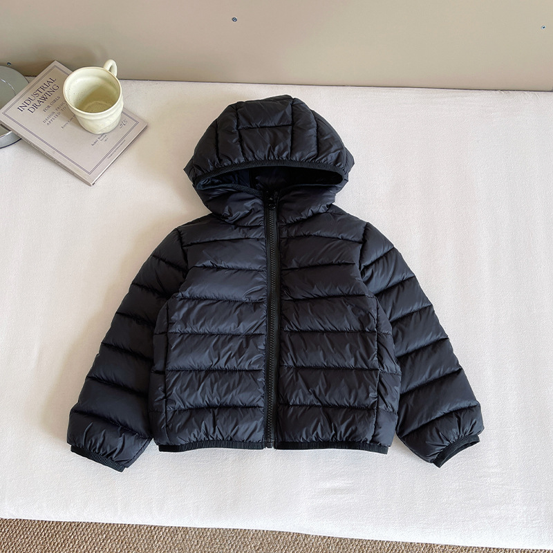 Wind Valley 2025 invierno nueva ropa infantil coreana de color sólido chaqueta de plumón caliente para niños chaqueta de aire exterior universal