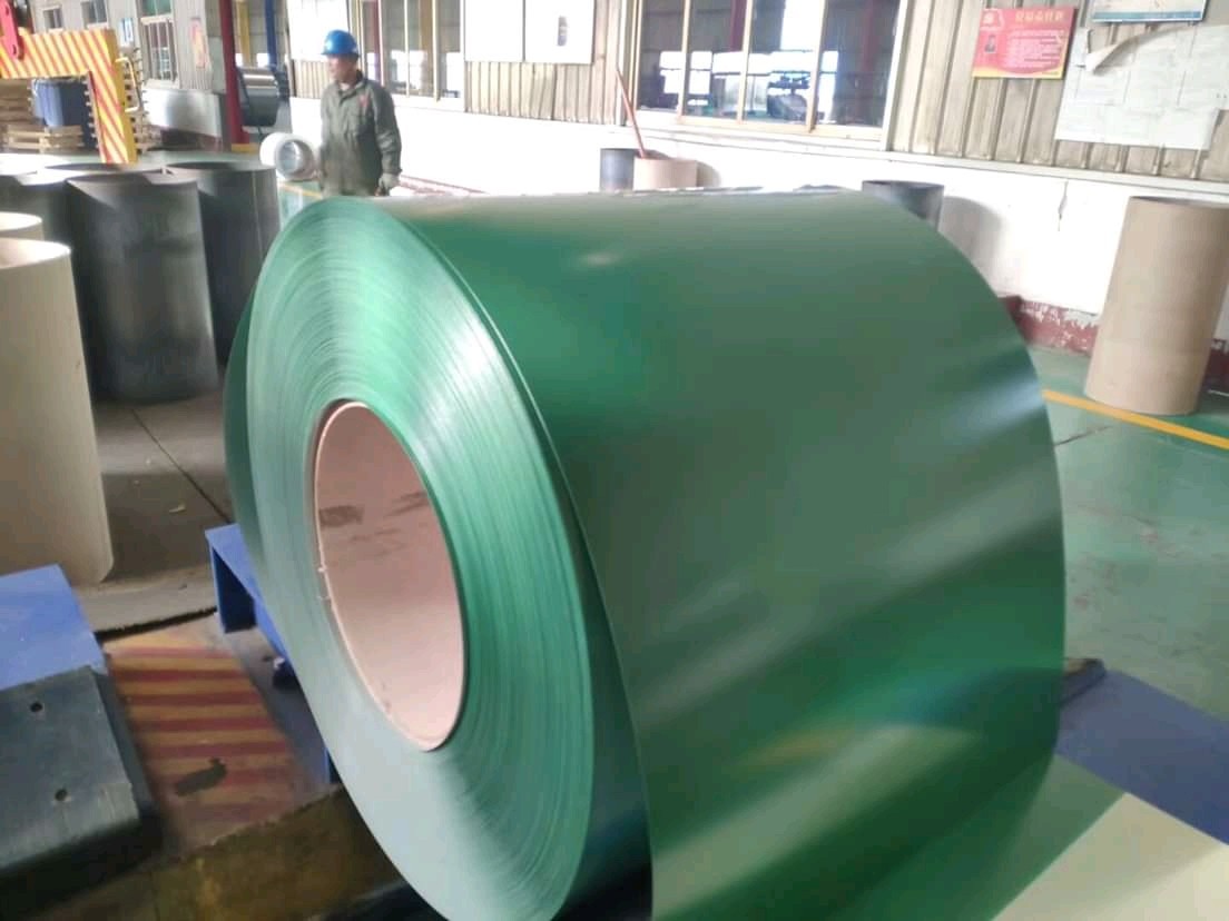 山东彩涂卷厂家长期供应各种颜色彩涂卷按过磅价发货