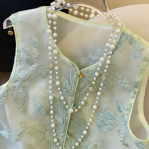 National style, new Chinese vest, embroidery, new style, shoulder-shouldered women's summer thin sleeveless retro organza vest, worn outside