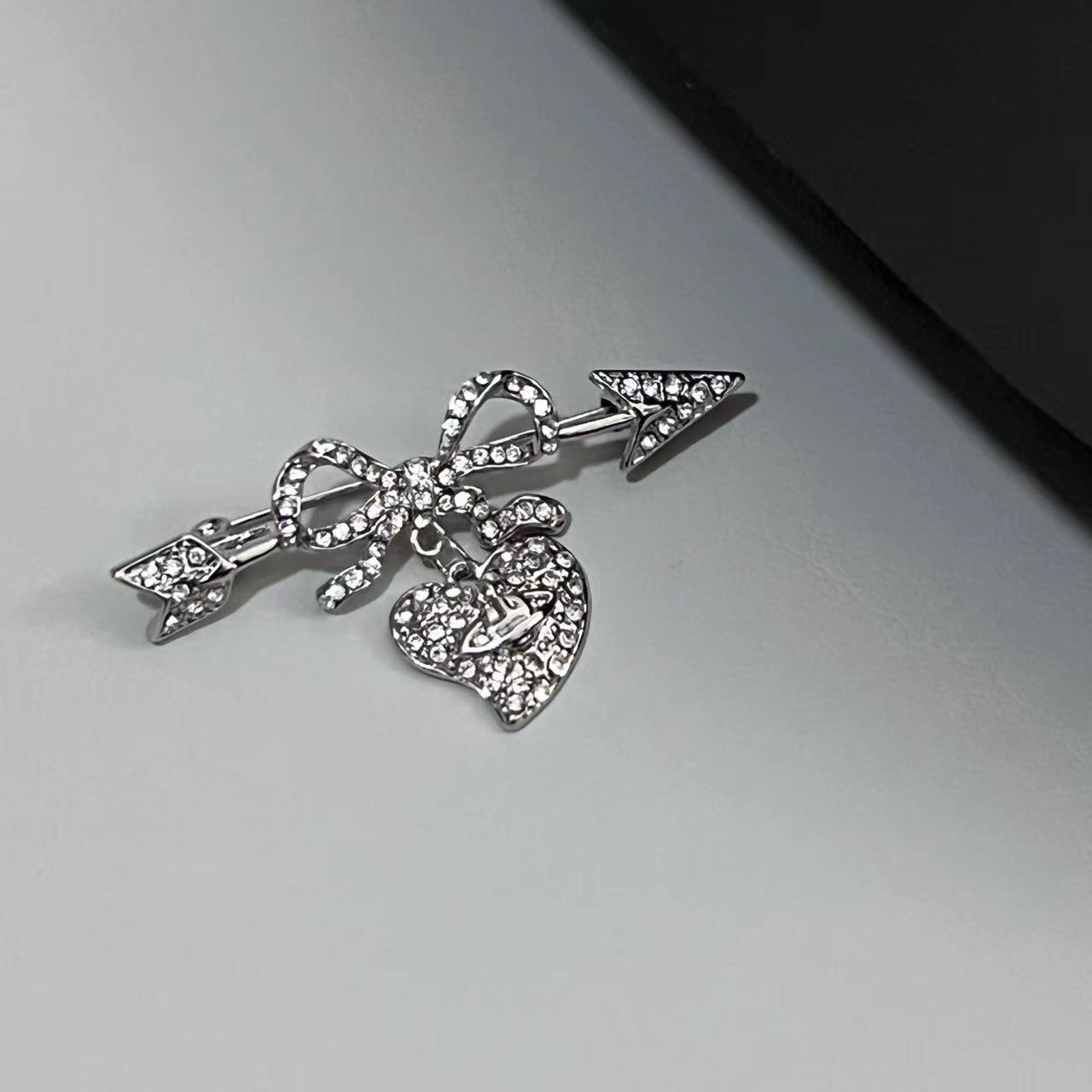 Casual Occasion Pin Heart Shape Alloy Inlay Artificial Diamond Women's Brooches