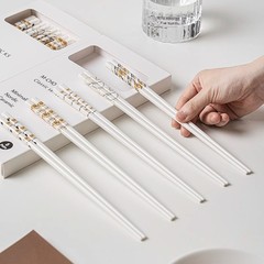 セラミックかわいいクマの箸、お手入れ簡単、防カビ、家庭用高級男性箸、滑り止め、1人1本、高価値食器