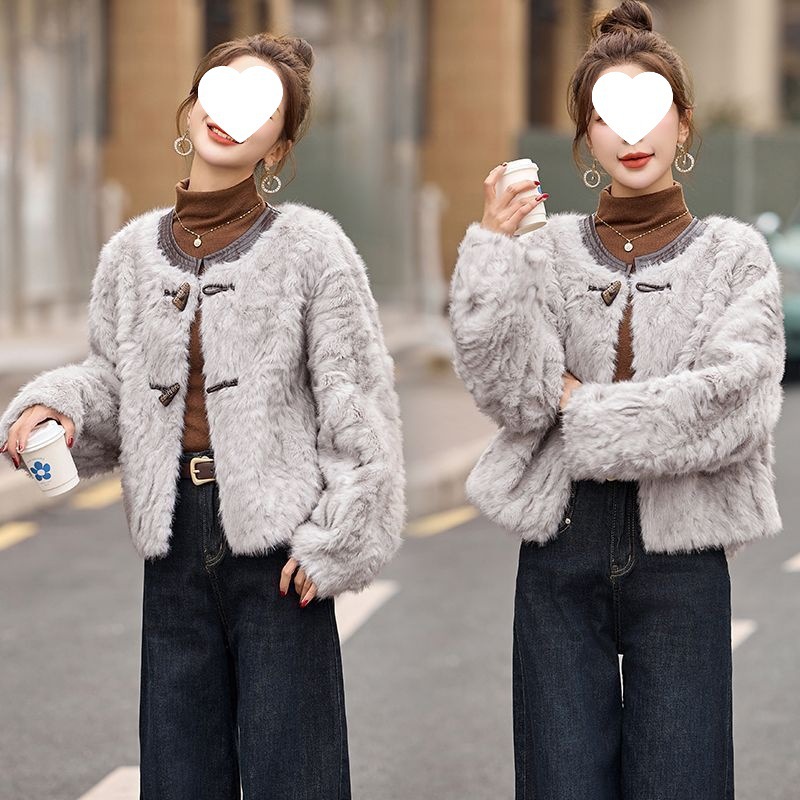 2025 New Style Xiahu Fashion Fragrance Horse Hoof Sleeve Fur All-In-One Fur Jacket Women's Versatile Elegant Short Top