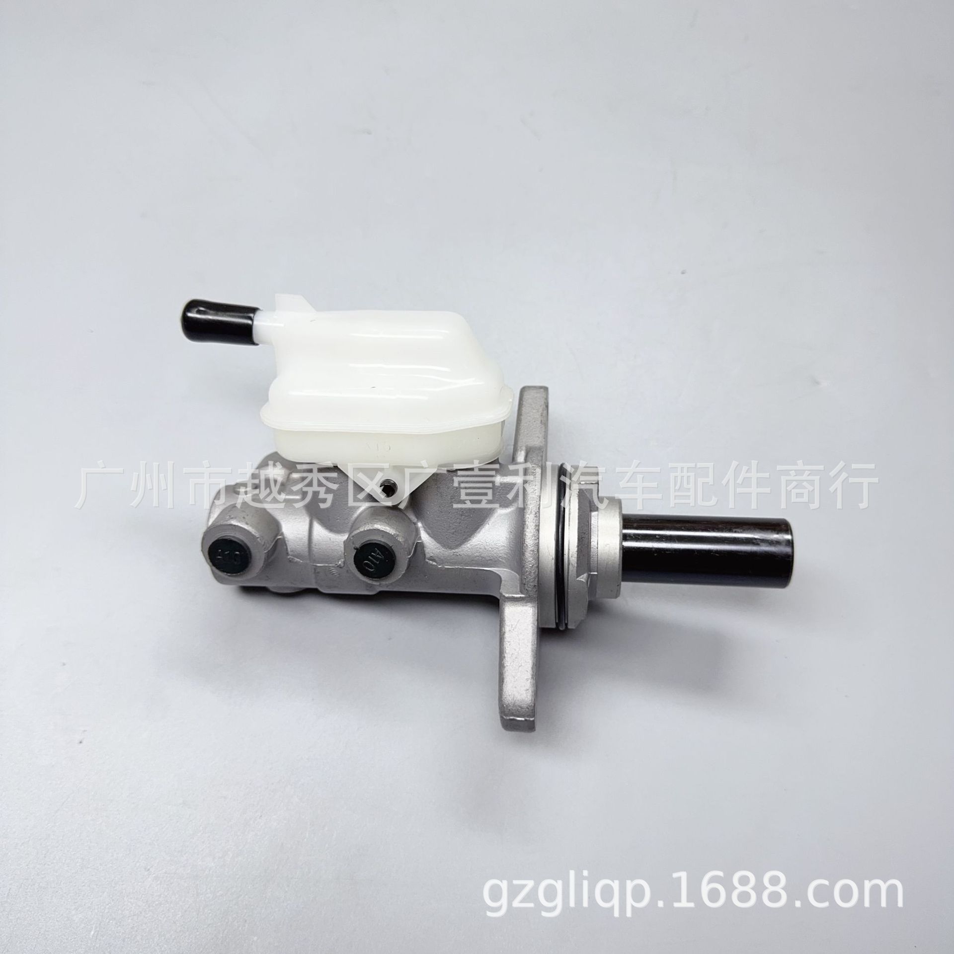 Applicable to 47201-28712 47201-28710 NOAH SR5 ZRR70 LIMOTED brake master cylinder