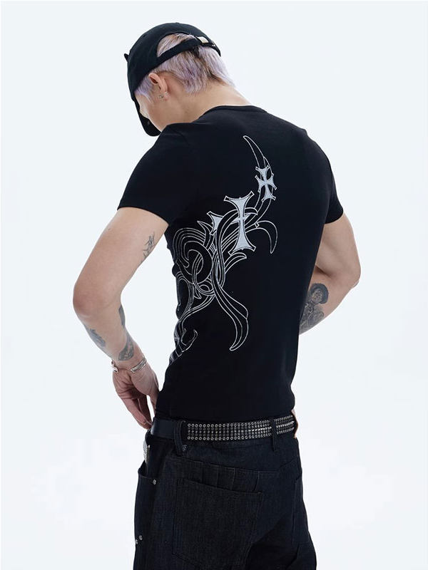 Design winter summer T-shirt hip-hop style with a round collar
