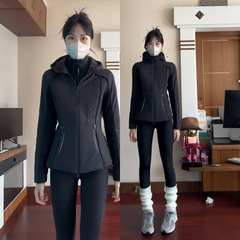 黑色软壳冲锋衣女款早秋冬季修身外套2025新款小个子户外运动上衣