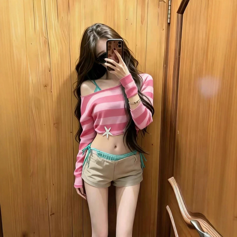 Korean-style pink striped off-shoulder short top T-shirt for women, summer vacation style, off-shoulder long-sleeve trendy top Korean-style pink striped off-shoulder short top T-shirt for women, summer vacation style, off-shoulder long-sleeve trendy top