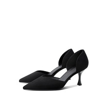 ��ɫ�߸�Ь2025�����¿���^�пՆ�ЬŮ�ļ���؈���\���и�5cm7cm