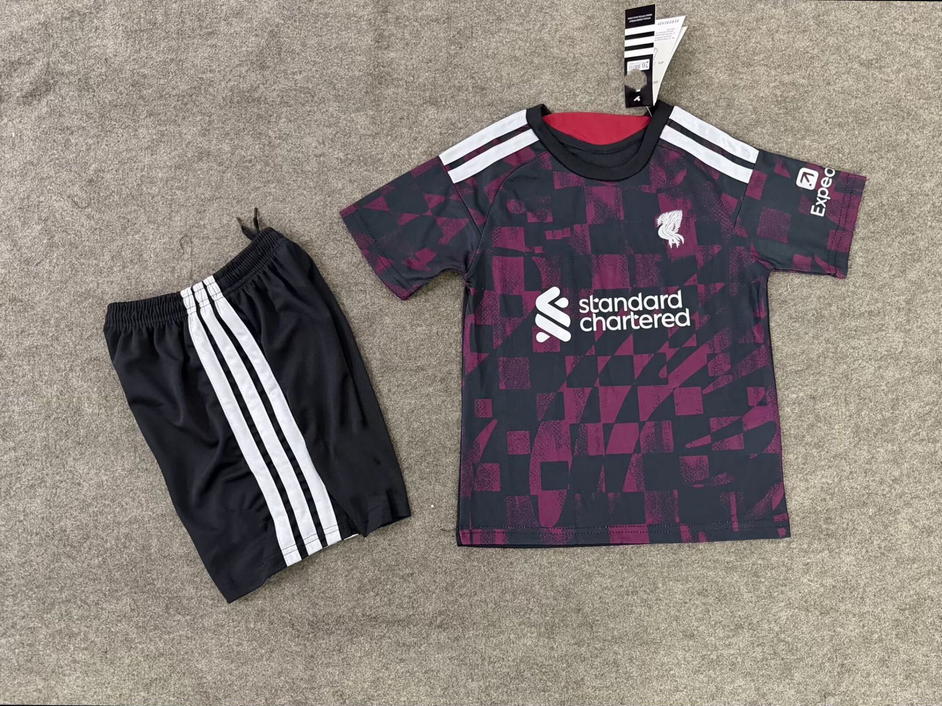 2627 nueva ropa infantil LWP París Real Madrid Juve Manchester United Chelsea camiseta ropa de fútbol ropa infantil