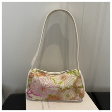 2026�¿�͹�С����Ů���s�ٴ�μ�б����r��ͨ�������