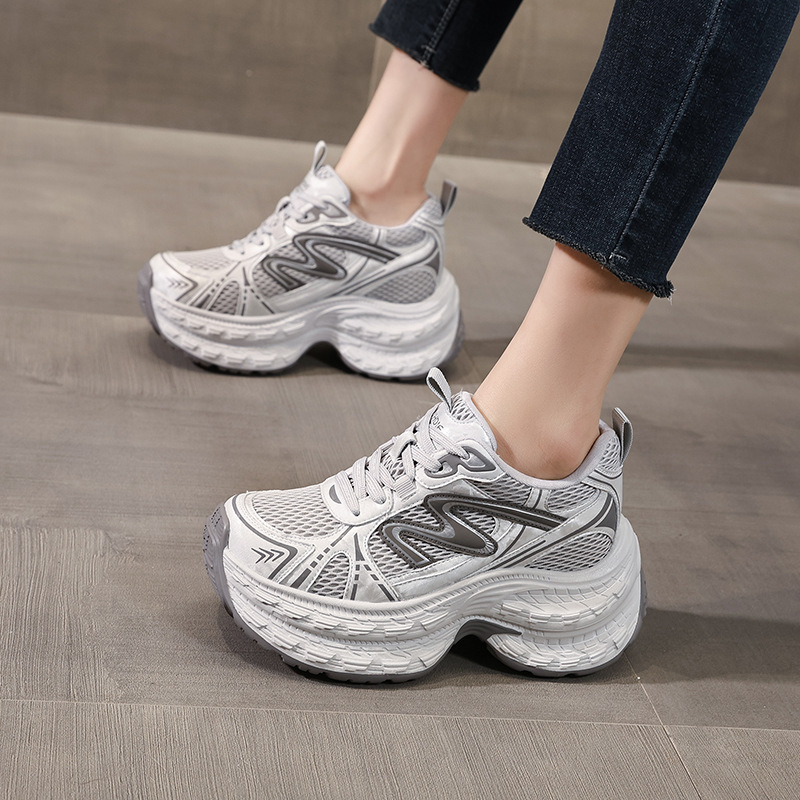 Giày sneaker nữ chunky đế dày lưới thoáng khí, tăng chiều cao — Xám đen