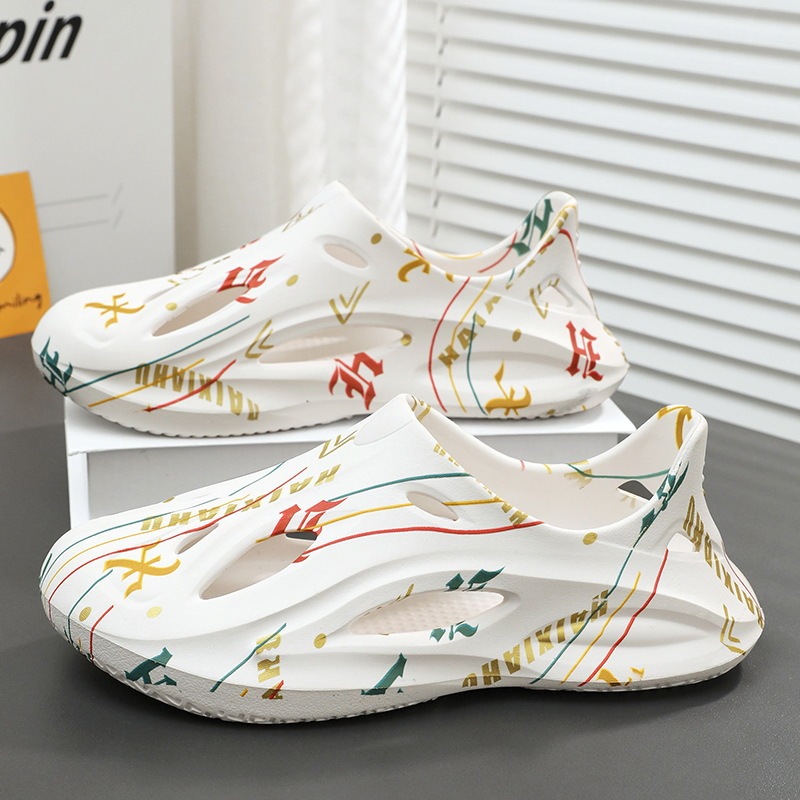 Channel Tiger Hole Shoes Men's Outerwear Anti-Odor Anti-Slip Outdoor Dual-Purpose Men's Baotou Sandals Beach Shoes