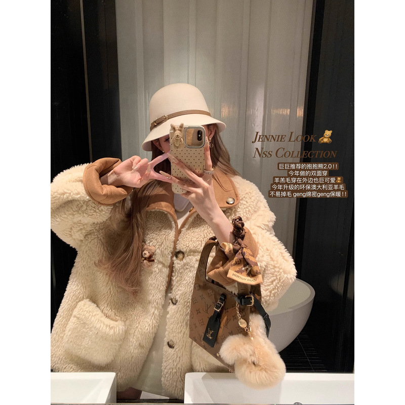 2825 #   NSS COLLECTION ブラウニー ハグベア リバーシブルファーワンピース ブラウンファーコート|undefined