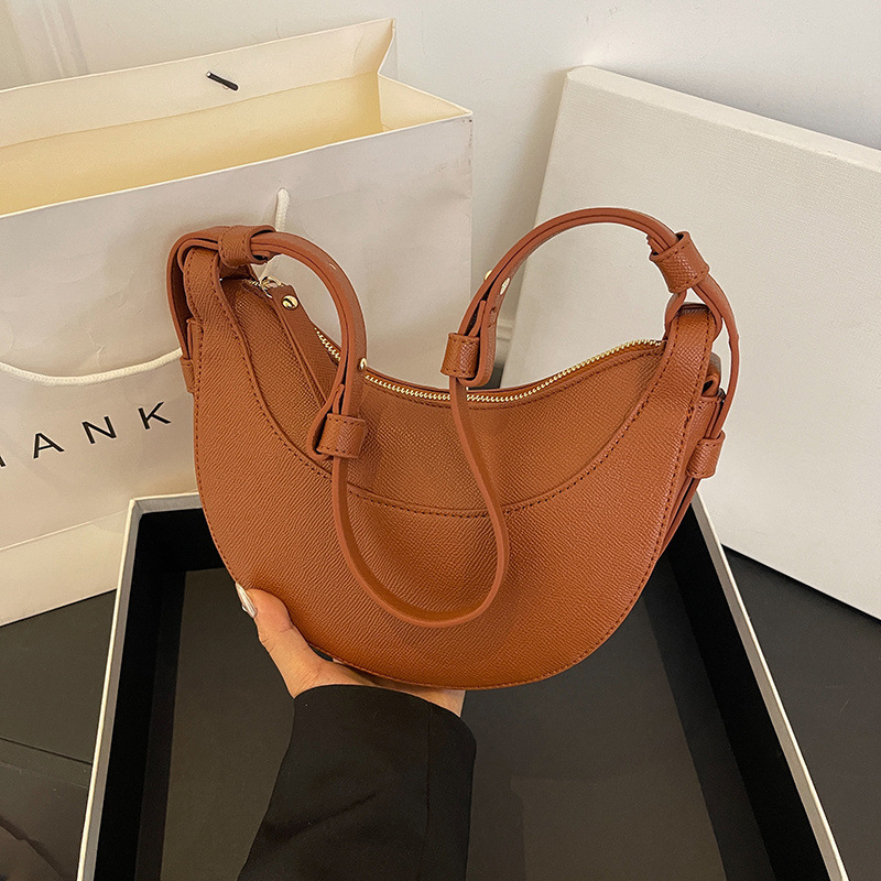 French Niche Crescent New Women's Office Commuter Half Moon Underarm Single Shoulder Crossbody Saddle Bag_voghion.com