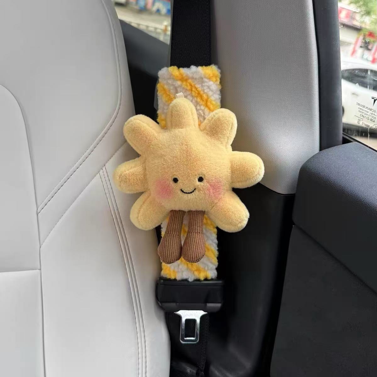 New Cartoon Cute Bee and Puppy Car Seatbelt Shoulder Pads Ins-Style Car Interior Accessories