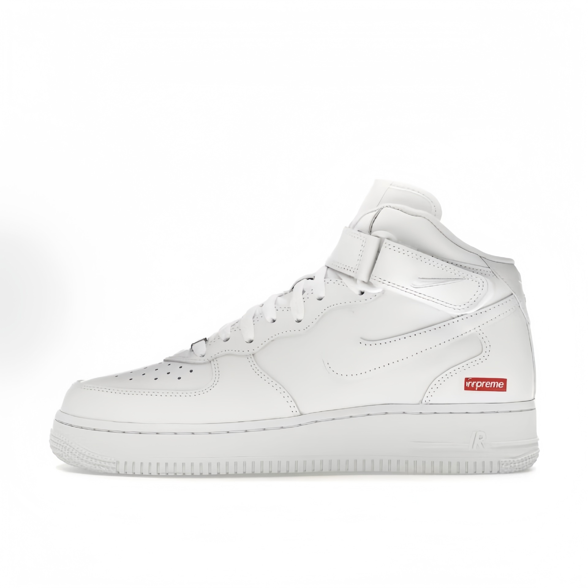 Air Force One-supreme middle