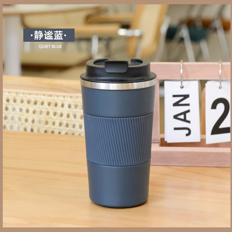 Termo de Café de Tercera Generación 304 con Funda de Silicona para Auto, Antideslizante, Portátil, de Acero Inoxidable.