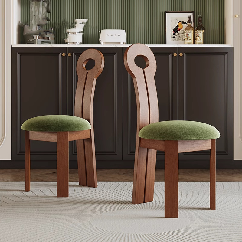 Mesa de comedor de madera sólida nórdica estilo medieval francés, mesa de comedor redonda doméstica, combinación de mesa y silla de color nuez