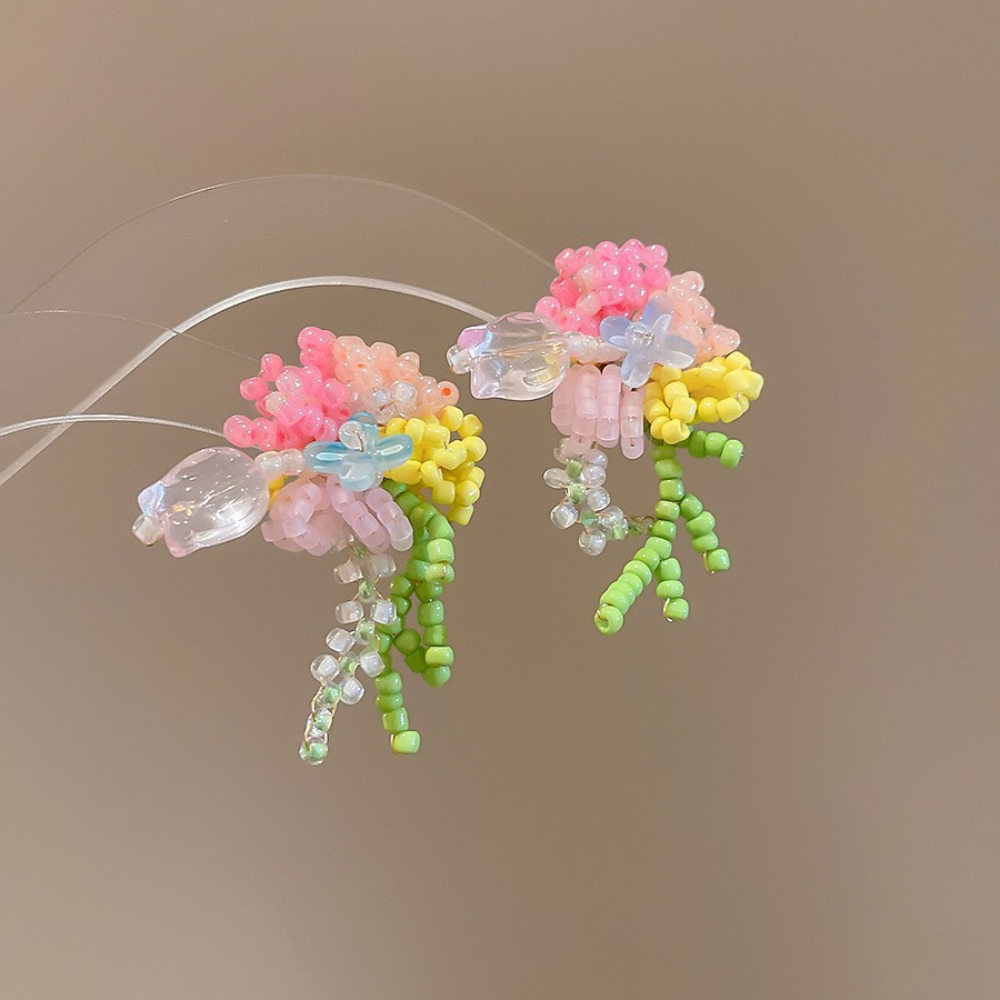 Aguja de plata flor rosa borla estilo vacaciones pendientes verano dulces y exquisitos pendientes pequeños pendientes de diseño fresco mujeres