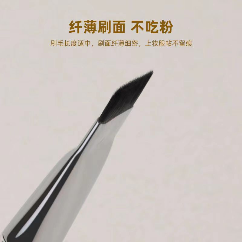 新しい1本のファンデーションブラシは、1字のブラシで粉を食べないフラットヘッドの無痕ベースメイクマスクブラシでカバーしている化粧ブラシです|undefined