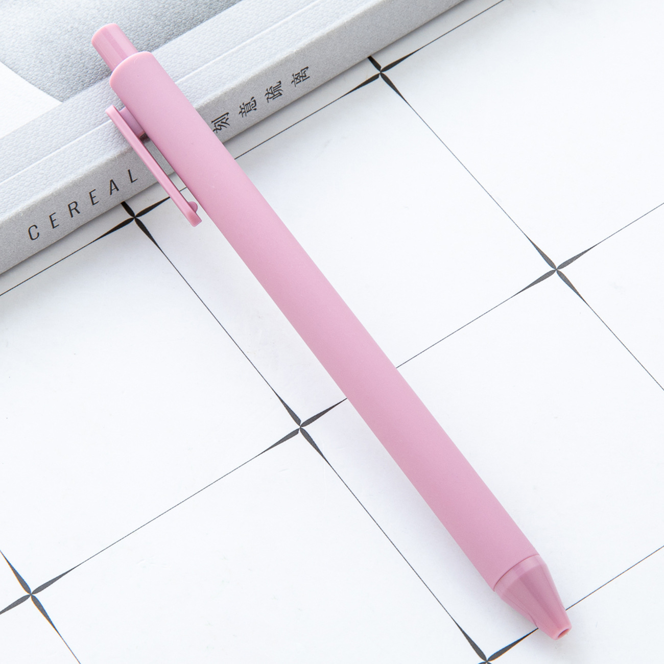 alto valor facial de color macarón bolígrafo de plástico de presión de papelería para estudiantes bolígrafo de imprimir logotipo bolígrafo de goma