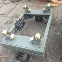 ��³ľ��1000�����ƿ���ص��ӳ�ˮ��2000kg�����ͷ�����ƿ���Ӱ�