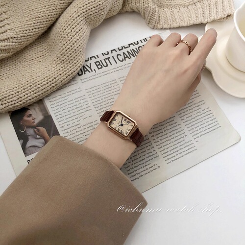 RSCY Retro Small Dial Women's Watch Unique High-end Genuine Leather Small Square Watch Lightweight Luxury Elegant Quartz Watch