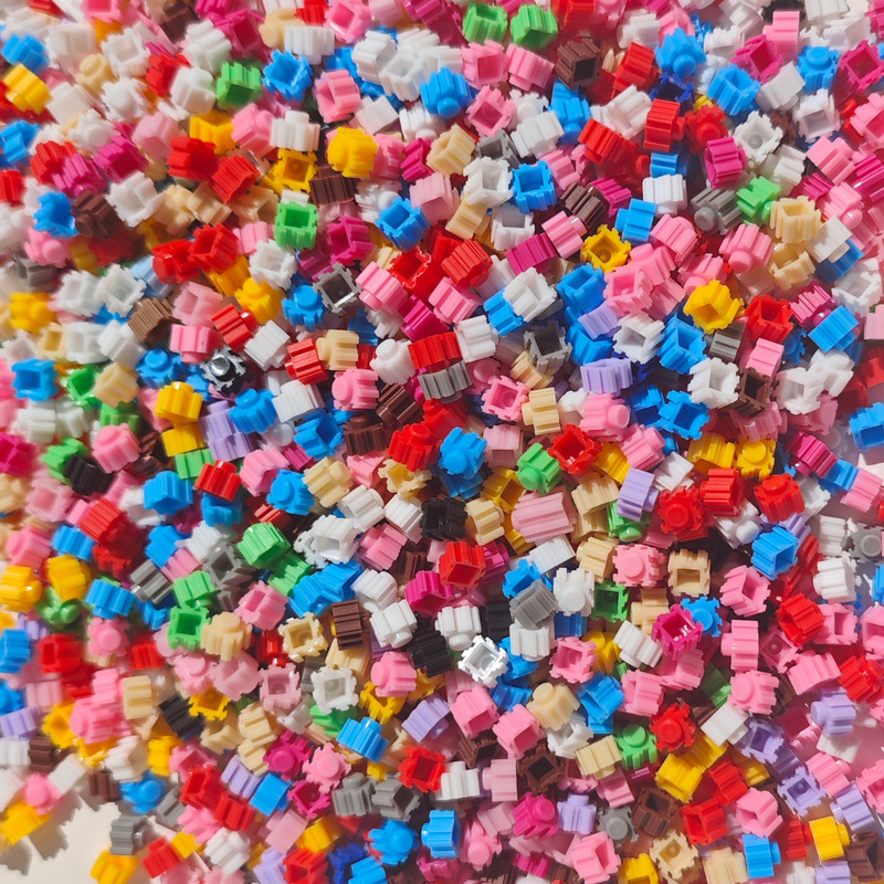 Bulk 8mm Square Series Small Particle Building Blocks Kidsren's Educational DIY Assembly Puzzle Weighing Handmade Toys Wholesale Bulk 8mm Square Series Small Particle Building Blocks Kidsren's Educational DIY Assembly Puzzle Weighing Handmade Toys Wholesale