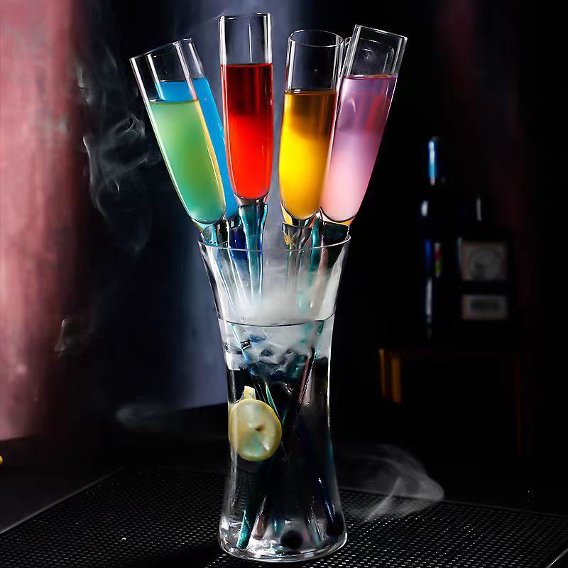 Taza de playa de alta calidad taza de cóctel taza de vidrio de color taza de champán de forma especial taza de pie alto KTV bar conjunto de playa