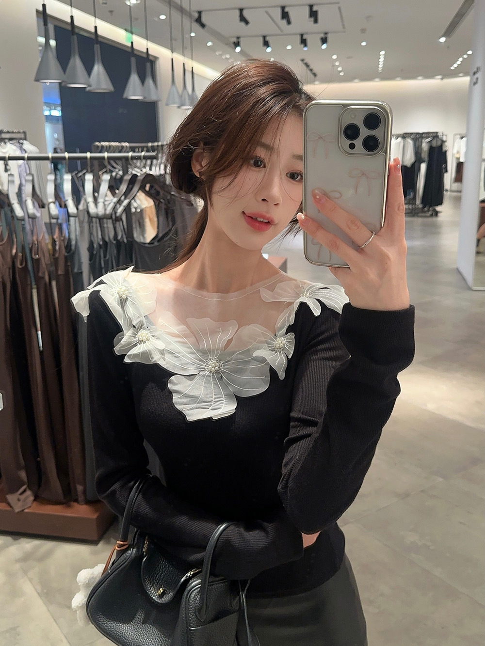 검은색