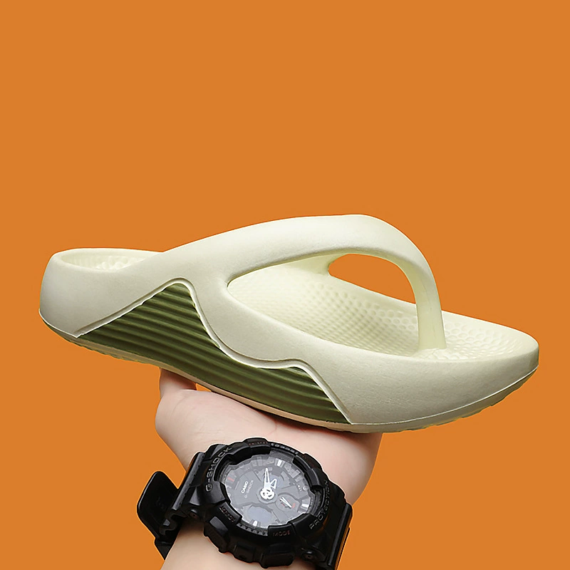 Мужские шлепанцы, летние домашние нескользящие шлепанцы, легкие повседневные пляжные сандалии, модный стиль.