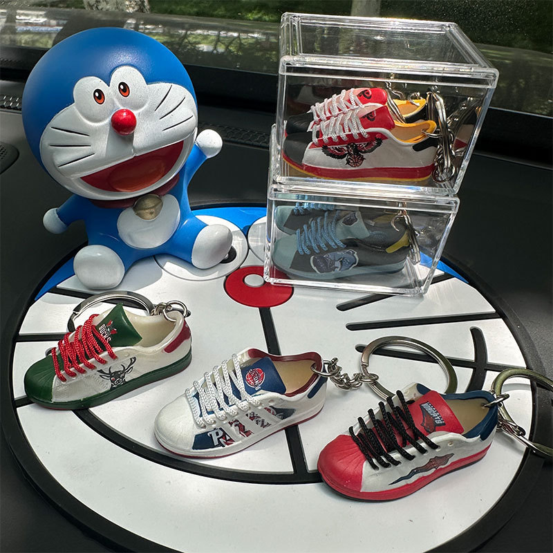 Adidas shoe model keychain NBA team series Board shoes key pendant Lakers Celtics small gift