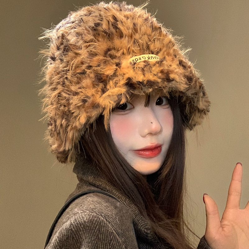 Meilad peluche sombrero de pescador para mujeres invierno 2024 nuevo estilo de cabeza grande cara pequeña sombrero de lana caliente y gruesa para proteger las orejas