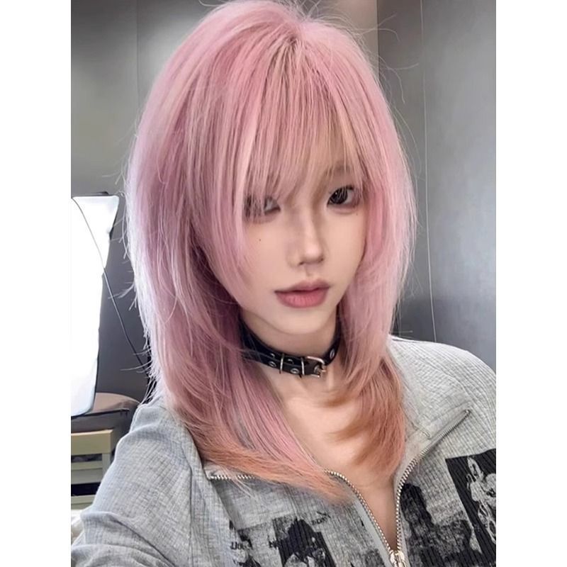 Pink Wig with Bangs, Collarbone-Length, Trendy Fashion Short Straight Hair with Bangs, Voluminous Short Straight Full Wig