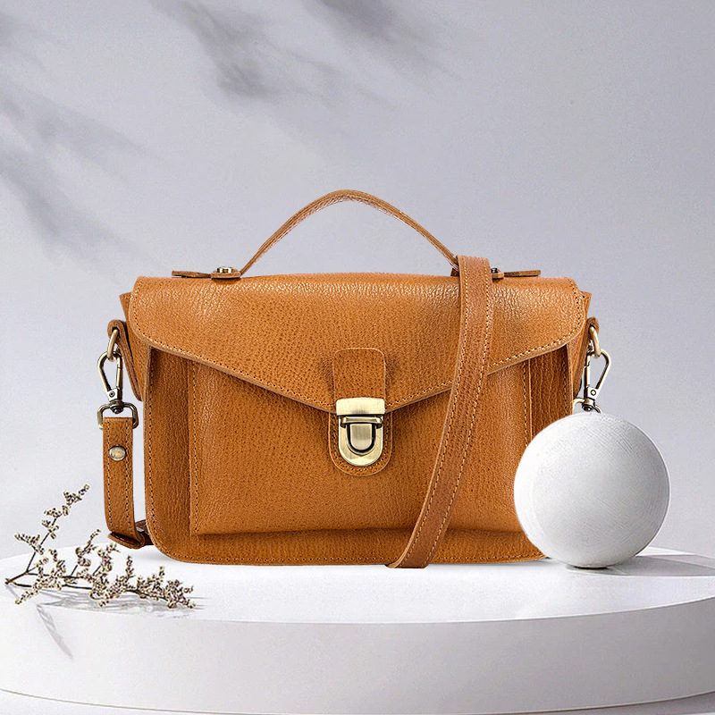 2022 Vintage Women's Bag Handmade Top Layer Tree Cream Cowhide Messenger Bag Shoulder Crossbody Envelope Flip Cover Leather Small Square Bag