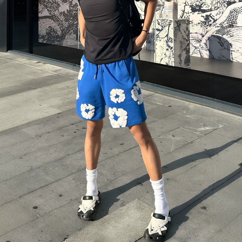 American-style trendy brand cotton blossom foam print casual shorts for men, summer sports basketball pants, suitable for outdoor wear, quarter-length shorts American-style trendy brand cotton blossom foam print casual shorts for men, summer sports basketball pants, suitable for outdoor wear, quarter-length shorts