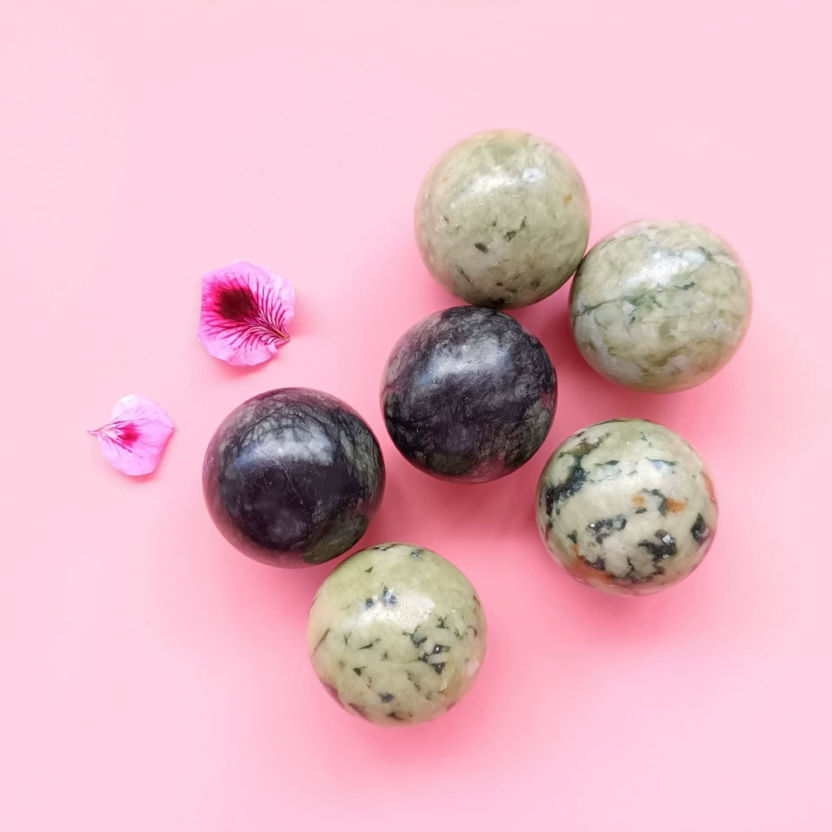 Оптовая продажа натуральный нефрит фитнес гандбол зеленый Феникс нефрит гандбол нефрит фитнес-мяч нефрит ручной поворот мяч ручная ручка кусок