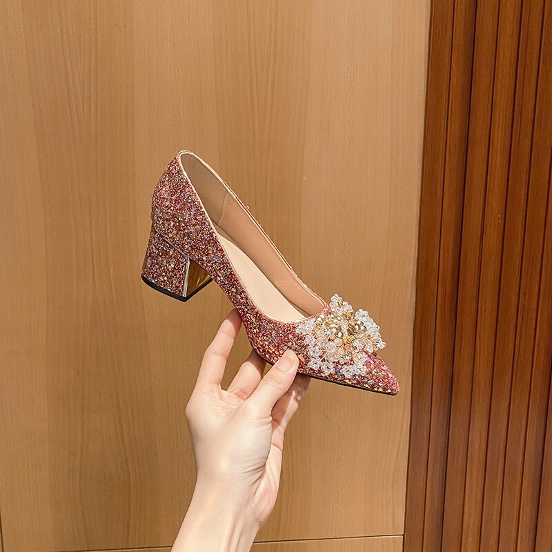 Yy-21 Red Chunky Heel Wedding Shoes for Brides, Suitable for Evening Dresses, Small Size Silver Sequins, Large Size Wide and Extra Wide Single Shoes Yy-21 Red Chunky Heel Wedding Shoes for Brides, Suitable for Evening Dresses, Small Size Silver Sequins, Large Size Wide and Extra Wide Single Shoes