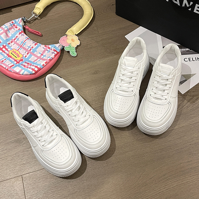 Trendy Women's Running Shoes With Thick Sole For Height Increase_voghion.com