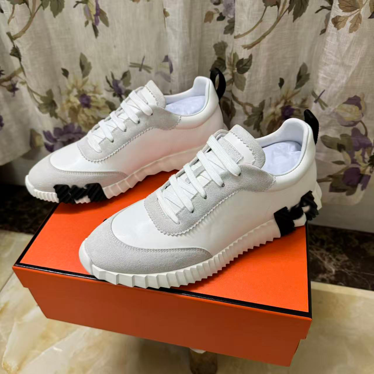 2026 Spring/Summer New H Brand Men's Casual Sports Shoes Women's Shoes in Stock European Station Summer Breathable Lace-Up Foreign Trade