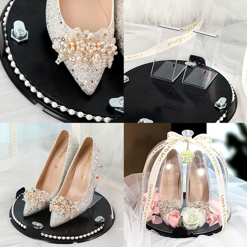 Wedding pick-up game creative hidden wedding shoe box wedding trick groom blocks the door to pick up the bride props with lock ferrule artifact