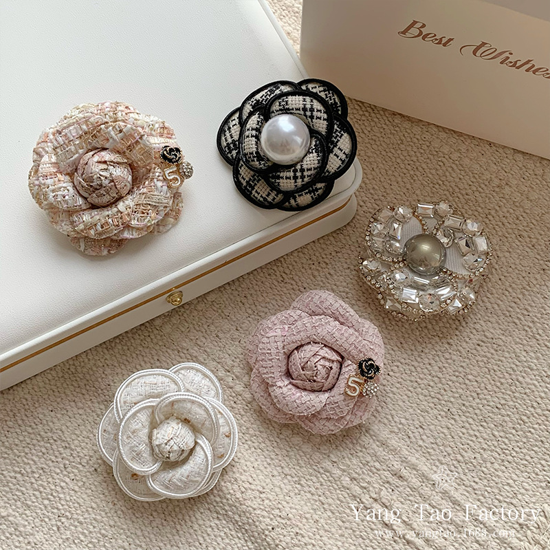 Broche de flores de estilo francés de alto grado de estilo de moda retro perlas accesorios de flores de pecho ropa chaqueta broche de pecho