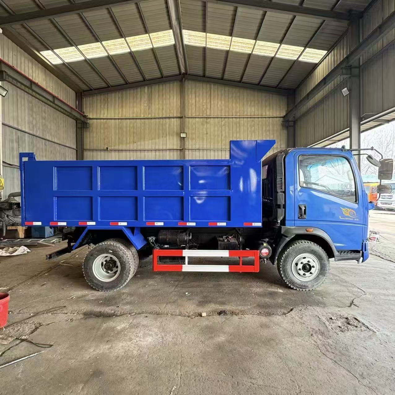 Foreign Trade Export to Africa: Heavy-Duty Howo 5-Ton Dump Truck, Tipper Truck, Truck Transport Vehicle, Engineering Vehicle, Trailer