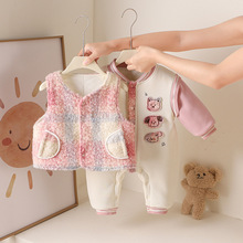 婴幼儿冬装洋气动物刺绣马甲连体衣加绒保暖两件套冬季棉衣外出服