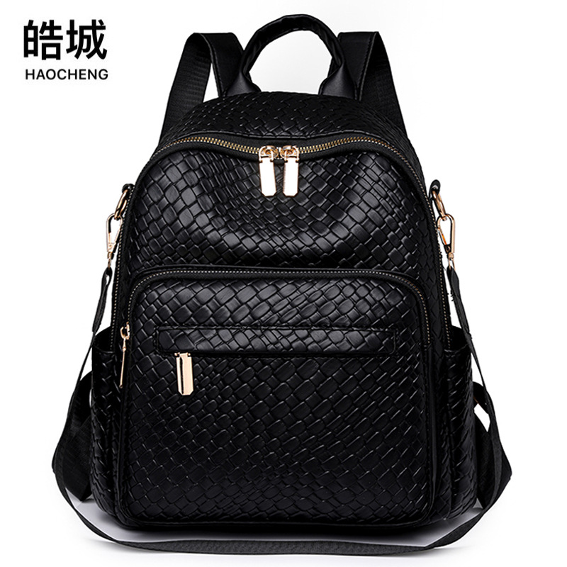 Fábrica al por mayor 2023 invierno nuevo estilo casual mujer cuero suave mochila de viaje multifuncional tejido de moda