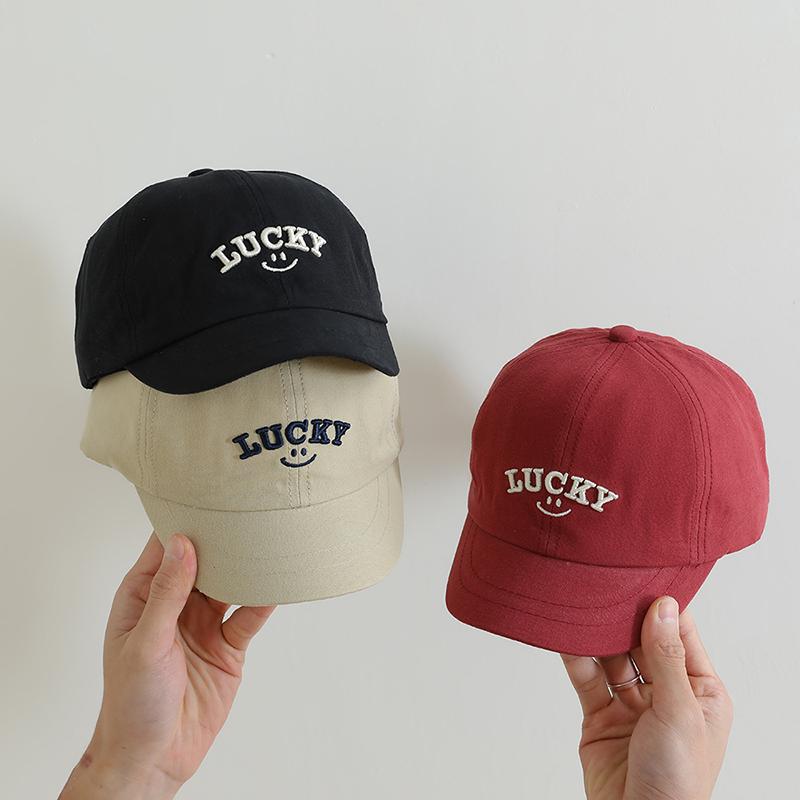 2-5 Primavera y otoño delgada sombrero para bebés coreanos boina para niños sombrero de béisbol de estilo extranjero sombrero de lengua de pato con sombrero de moda