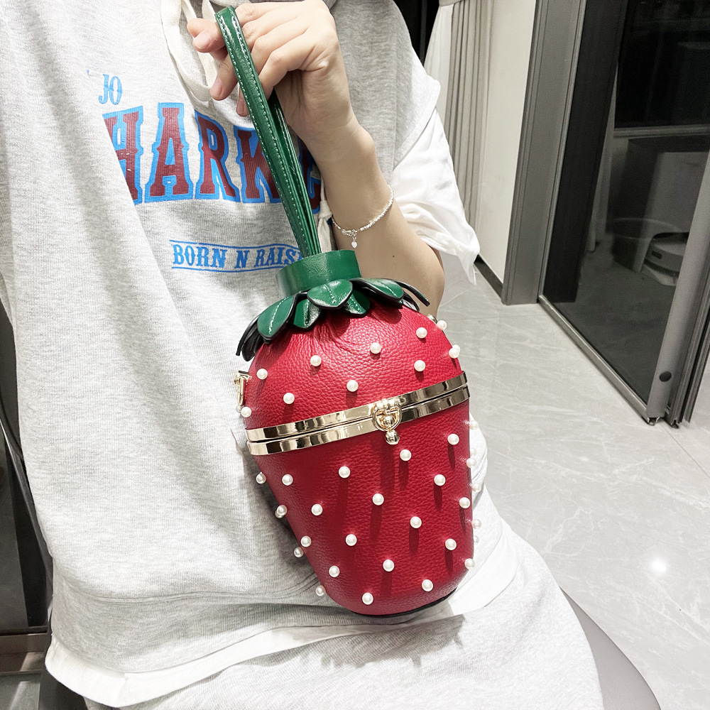 Women's Small Pu Leather Strawberry Cute Bucket Buckle Handbag display picture 3