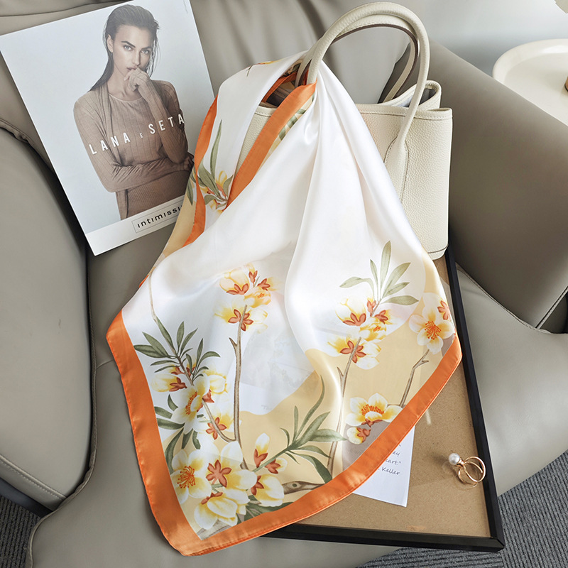 Bufanda cuadrada de moda de estilo moderno simple, nueva bufanda de ropa profesional fresca pequeña, bufanda cuadrada de seda de imitación de temperamento para mujer